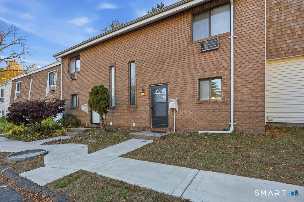 11 Sutton Place #11, Bloomfield, CT 06002 - #1