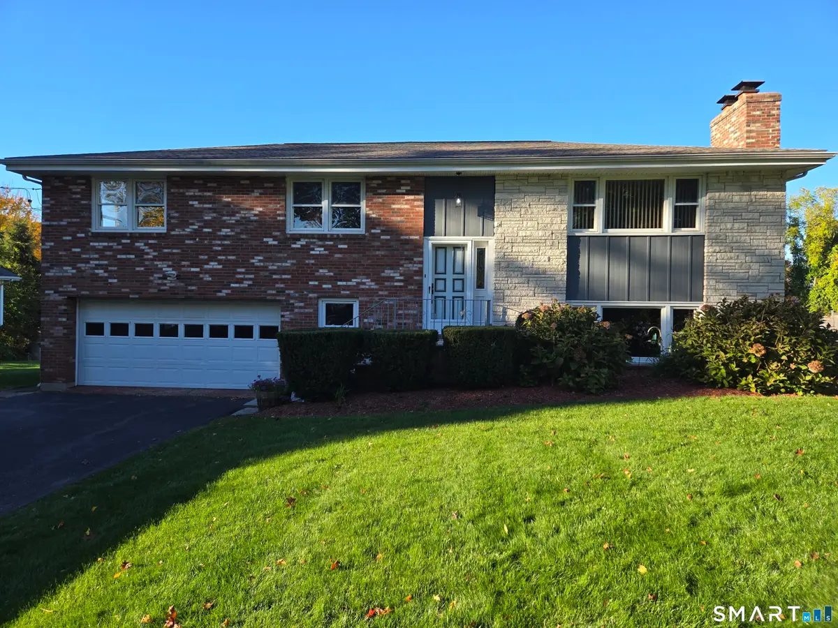 75 Neipsic Road, Glastonbury, CT 06033 - #1