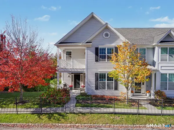 19 Warrington Round #19, Danbury, CT 06810
