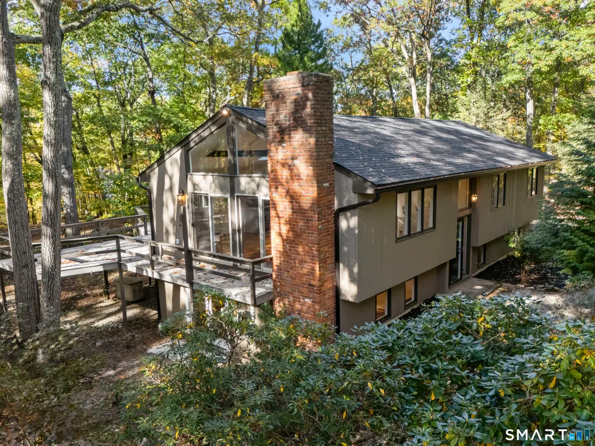 34 Dorethy Road, Redding, CT 06896 - #1