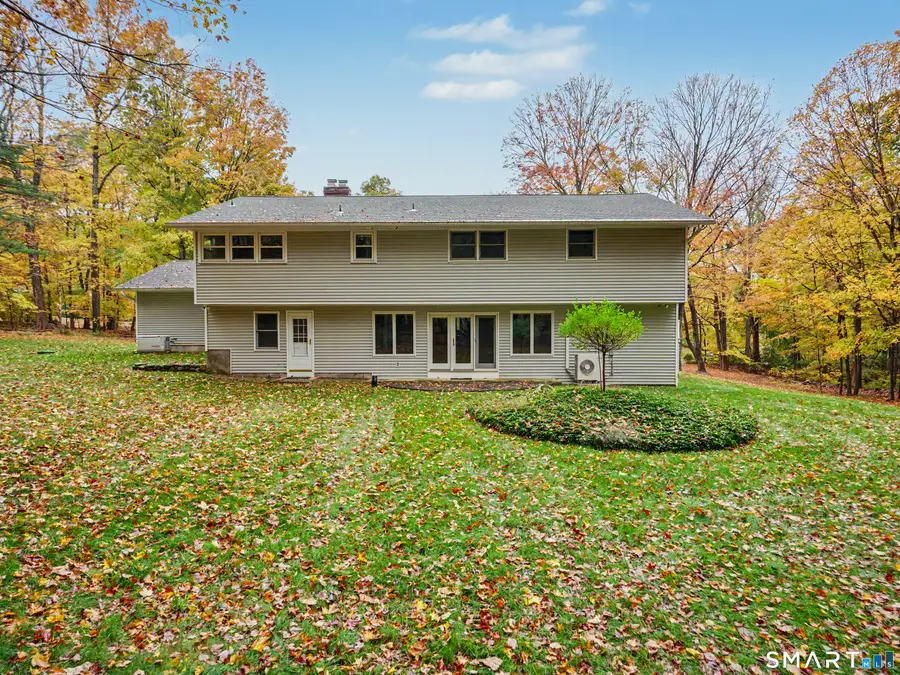 22 Maple Vale Drive, Woodbridge, CT 06525 - #2