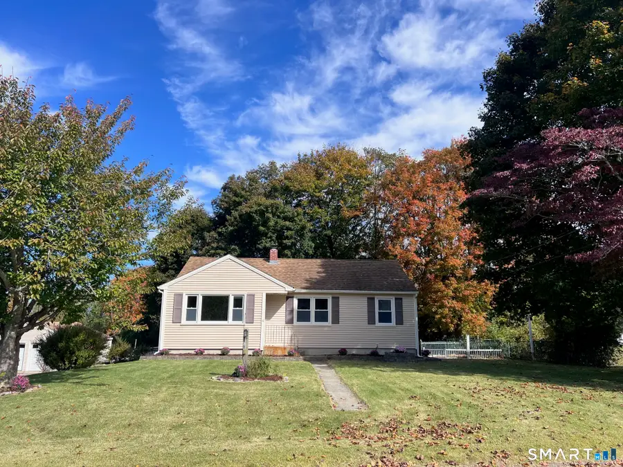 18 Michael Lane, Ledyard, CT 06339 - #2