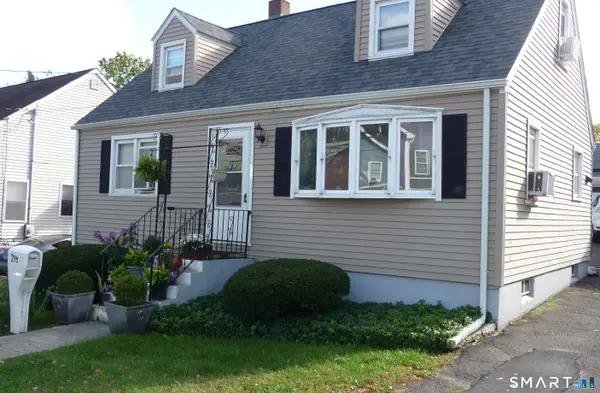 216 Granfield Avenue, Bridgeport, CT 06610