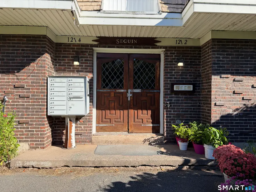 1214 Middle Turnpike West #C2, Manchester, CT 06040 - #2