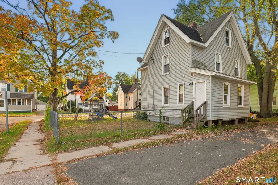 26 Rector Street, East Hartford, CT 06108 - #3