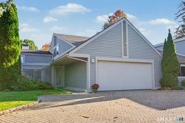 313 Harvest Commons #313, Westport, CT 06880