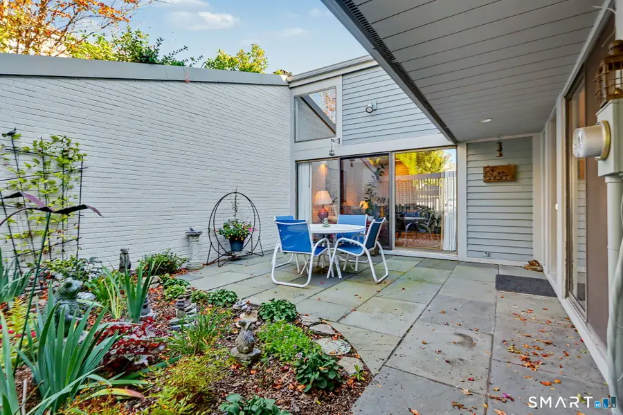 313 Harvest Commons #313, Westport, CT 06880 - #3