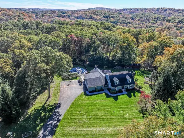 104 Pepper Tree Hill Lane, Southbury, CT 06488