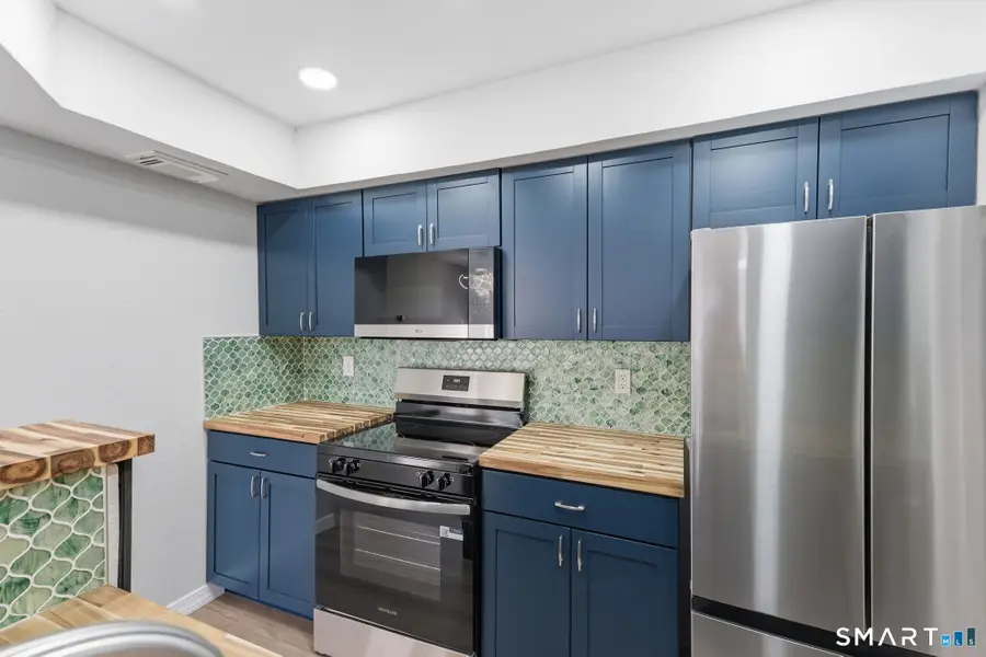 87 Leafwood Lane #233, Groton, CT 06340 - #3