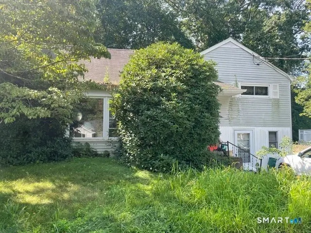 33 First Avenue, Waterford, CT 06385 - #1