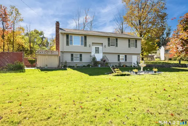 2 Ken Oaks Drive, Danbury, CT 06810