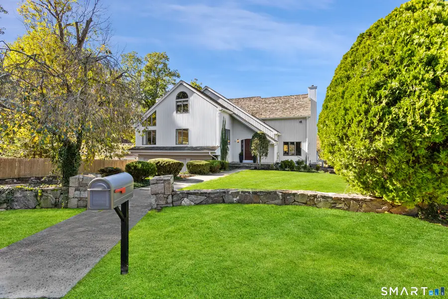 11 Revonah Circle South, Stamford, CT 06905 - #2