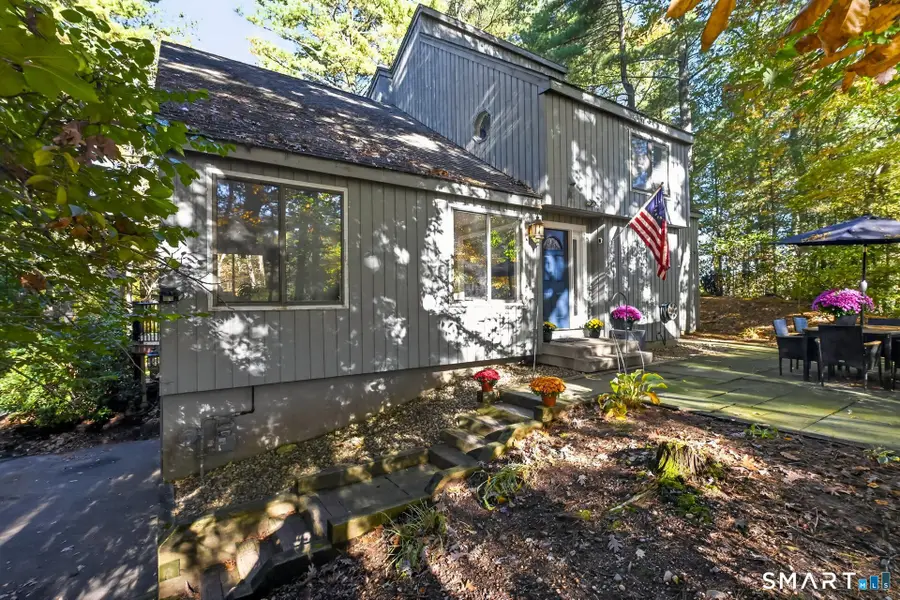 6 Fawnbrook Lane, Simsbury, CT 06070 - #2