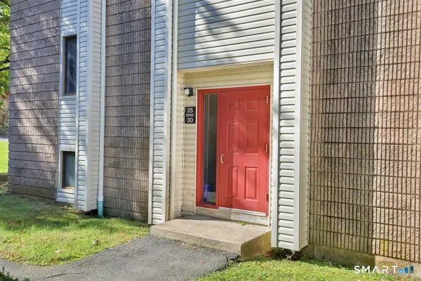27 Burgundy Hill Lane #27, Middletown, CT 06457