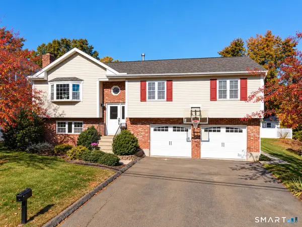 9 Lawrence Street, Woodbridge, CT 06525