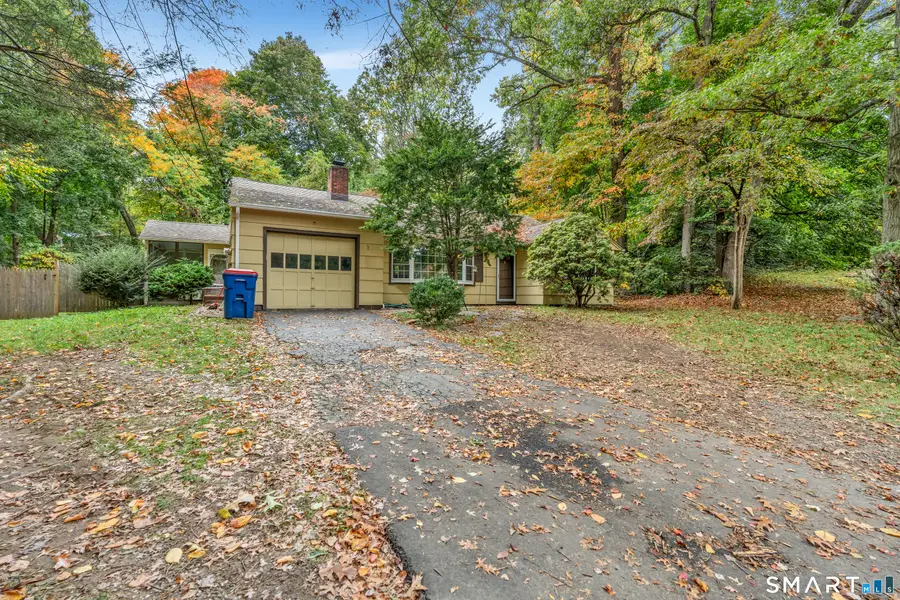 3 Juniper Circle, Trumbull, CT 06611 - #2