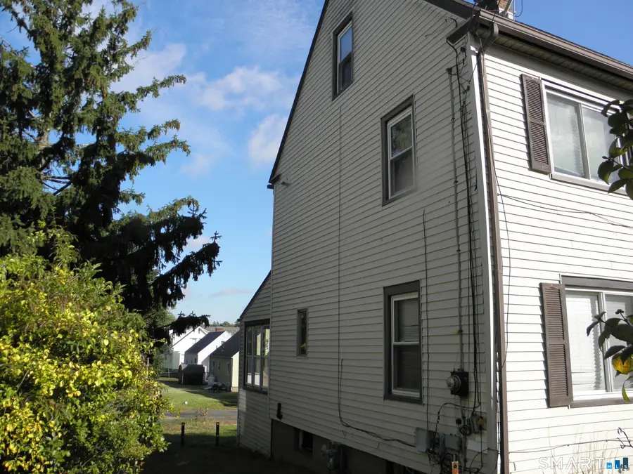 141 West Center Street, Manchester, CT 06040 - #3
