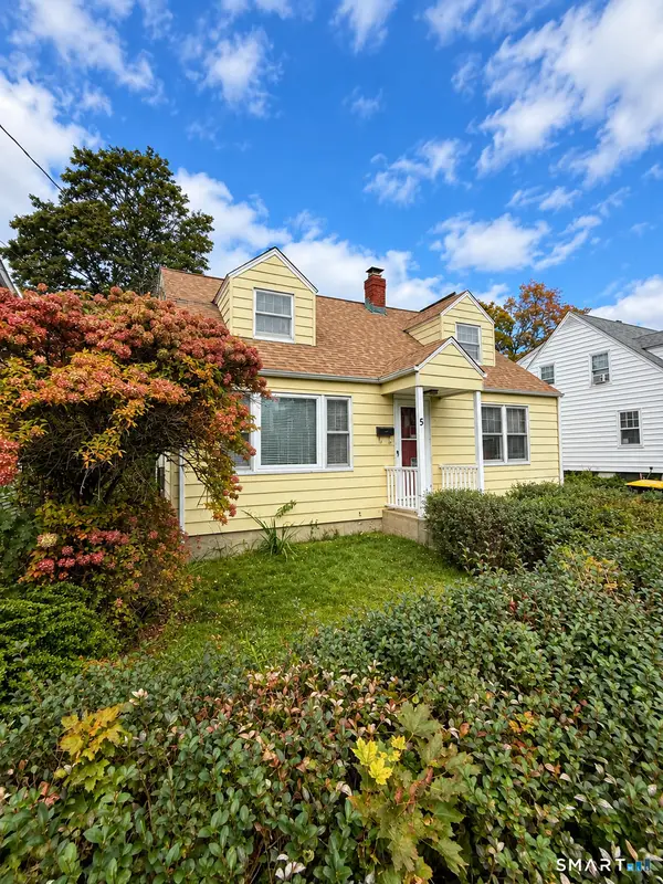 5 Avon Street, Ansonia, CT 06401