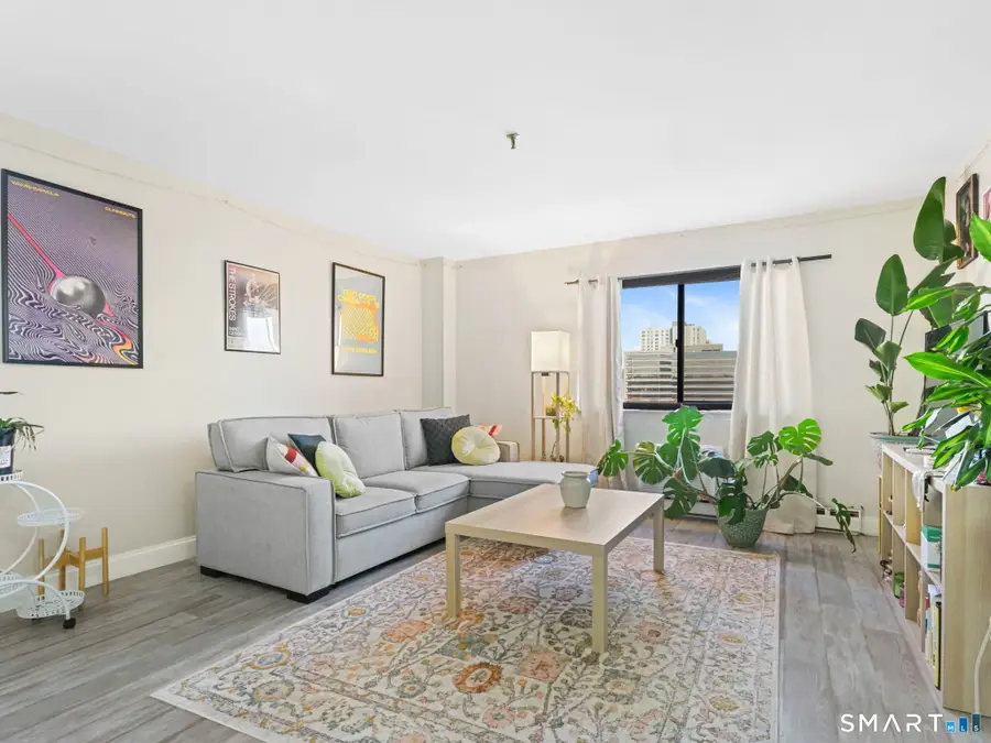 51 Schuyler Avenue #5C, Stamford, CT 06902 - #3