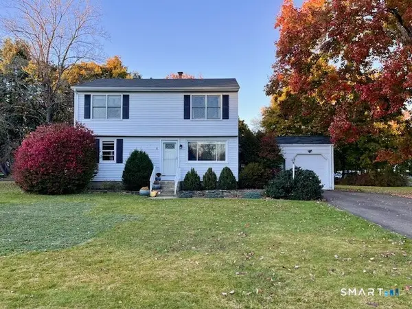 4 Cherrywood Circle, Cheshire, CT 06410