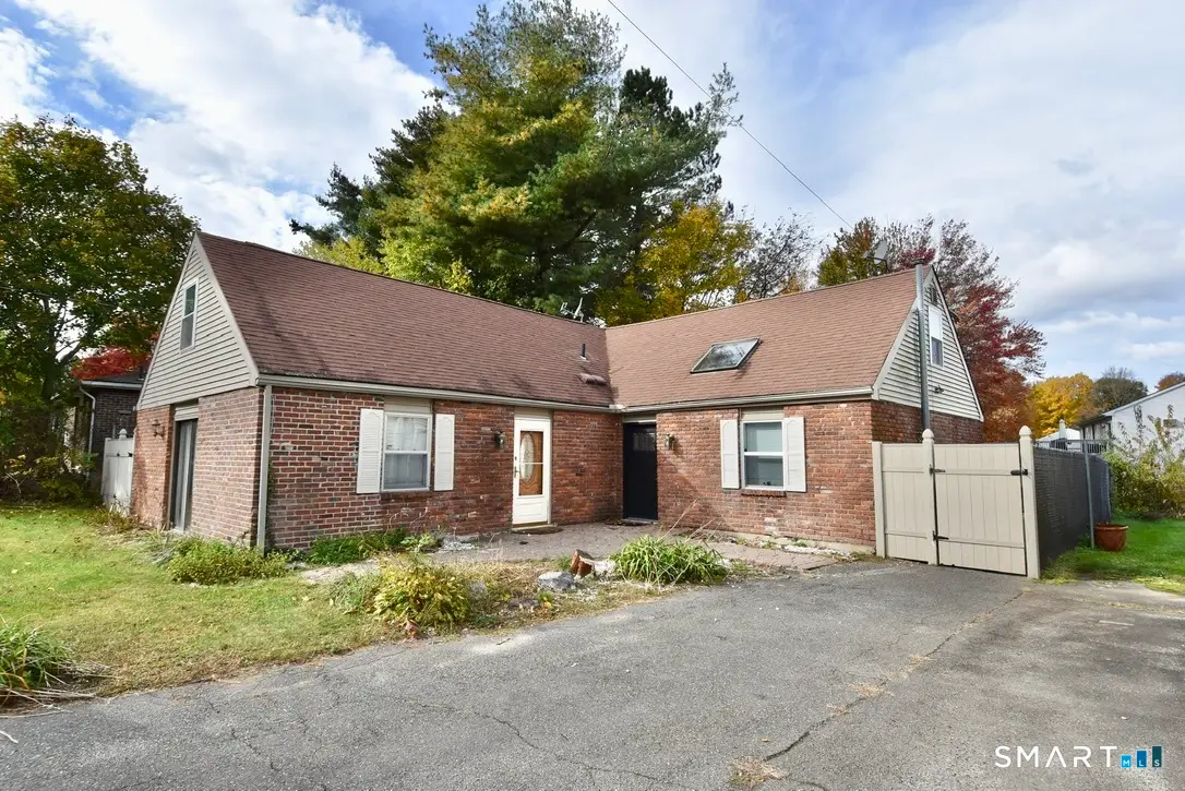 11 Granada Road, Waterbury, CT 06704 - #1