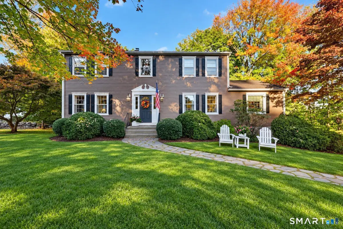 12 Thornwood Place, Trumbull, CT 06611 - #1