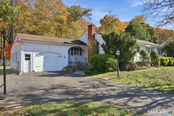 105 Dartmouth Drive, East Hartford, CT 06108
