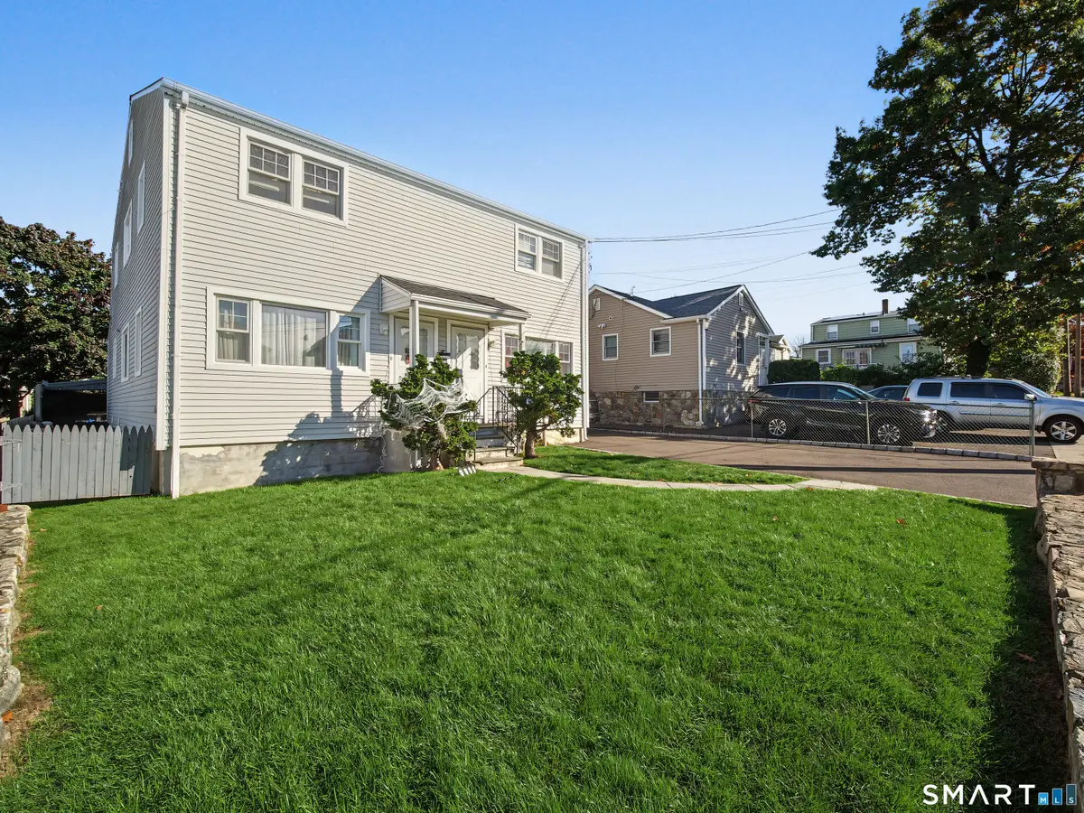 15-17 Robert Court, Stamford, CT 06902 - #1
