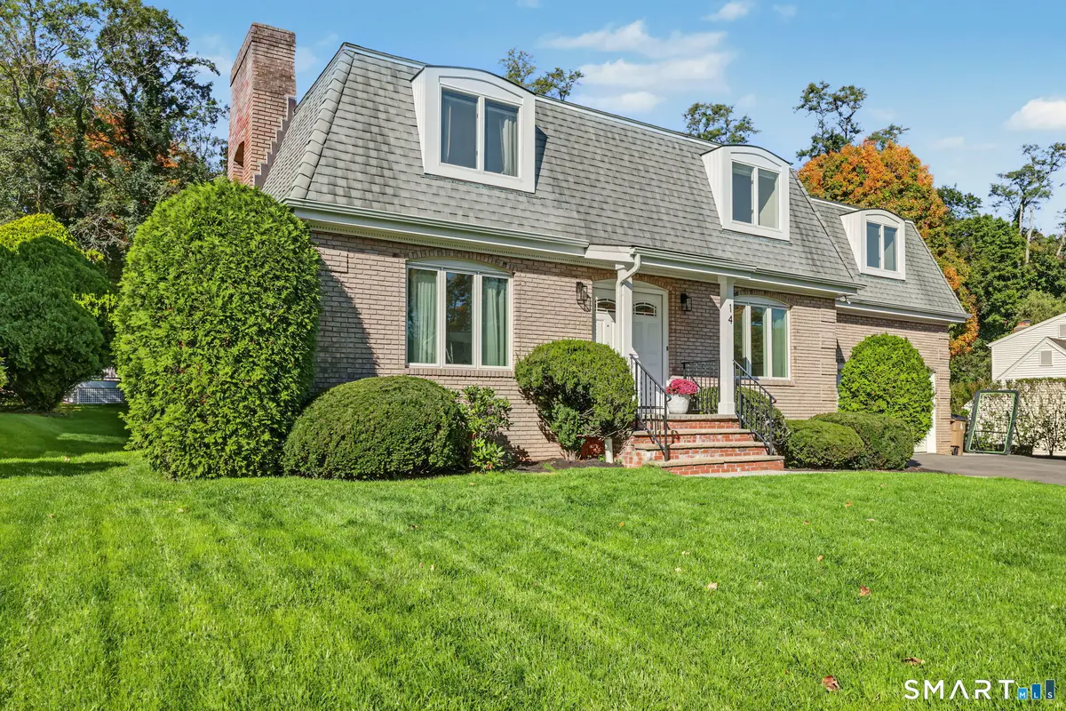 14 Coachlamp Lane, Stamford, CT 06902 - #1