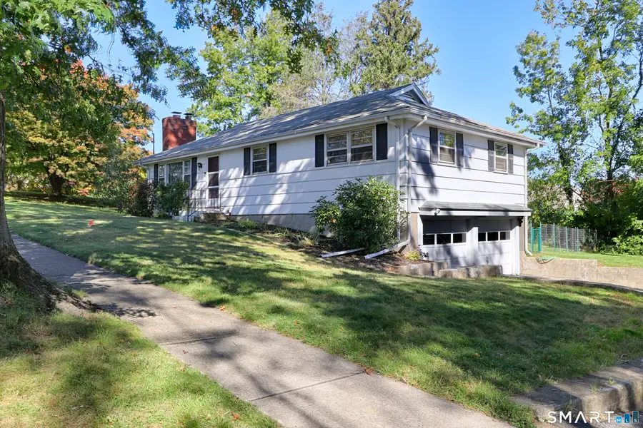 60 Mcleod Place, Stratford, CT 06614 - #2