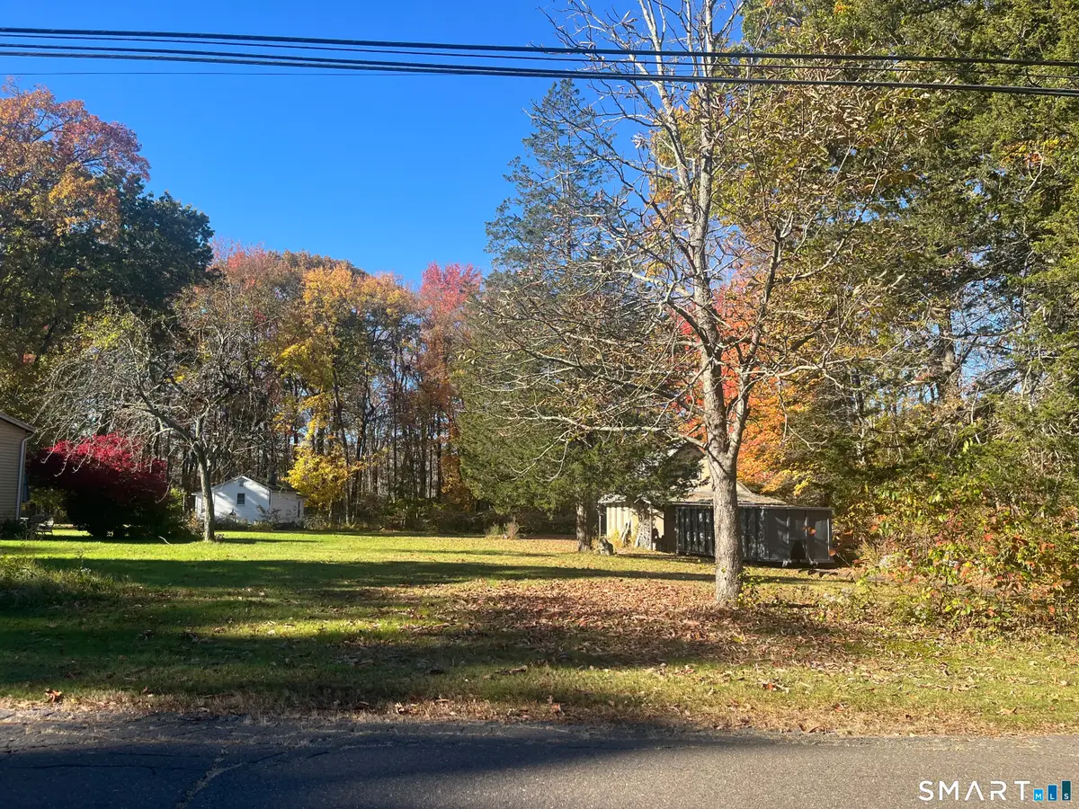 17-19 Harold Road, Farmington, CT 06032 - #1
