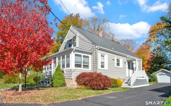 6 Willow Road, Branford, CT 06405