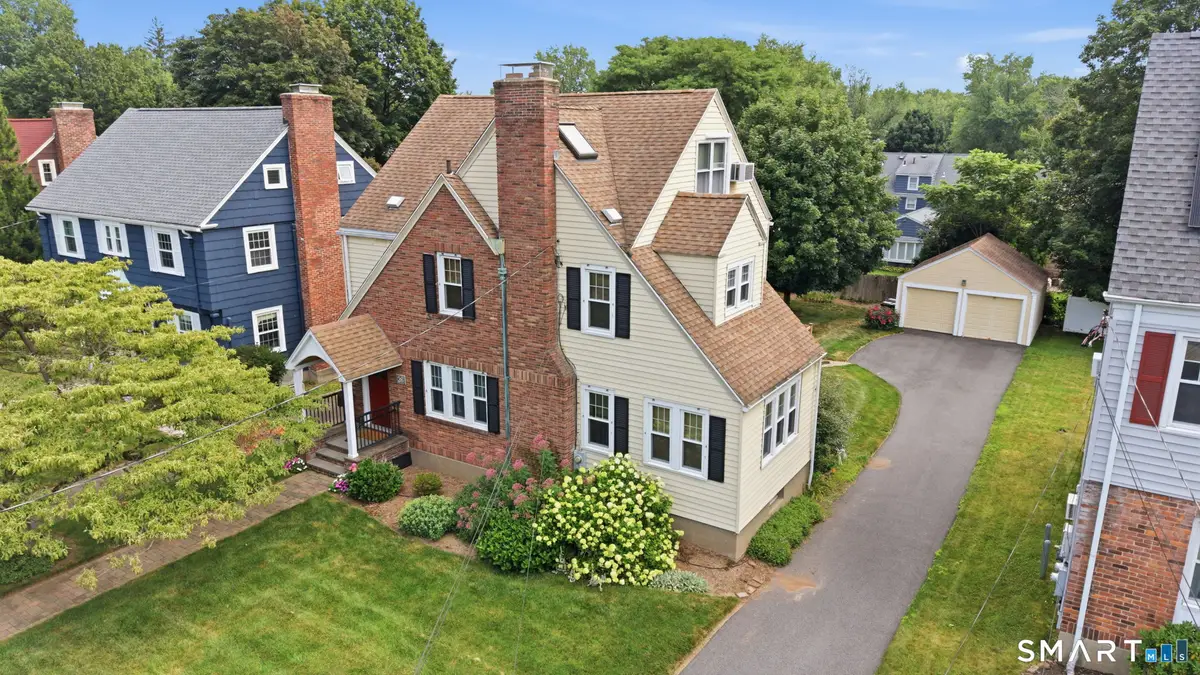 26 Montclair Drive, West Hartford, CT 06107 - #1