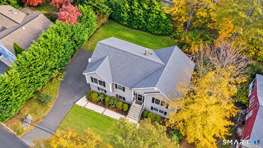 126 Conrad Drive, New Haven, CT 06515 - #3