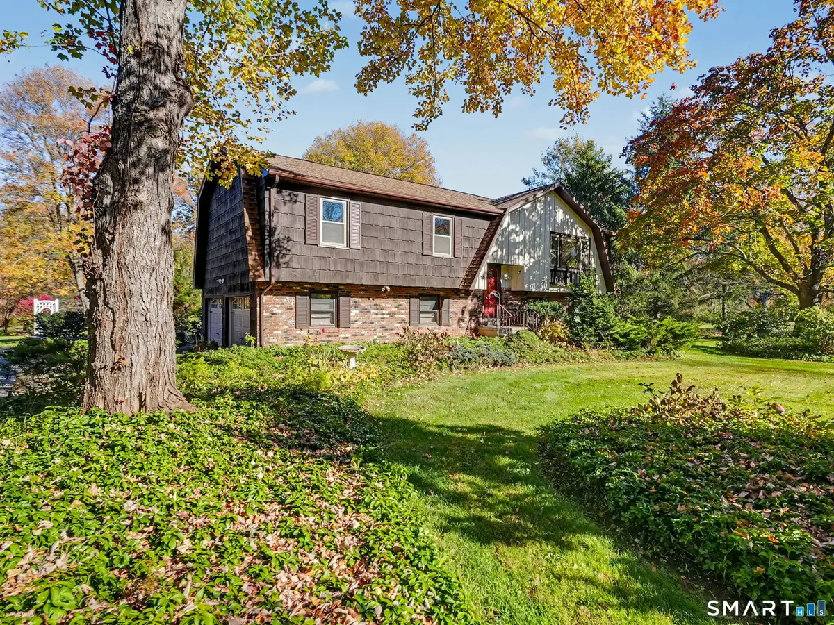 22 Wendover Road, Newtown, CT 06470 - #1