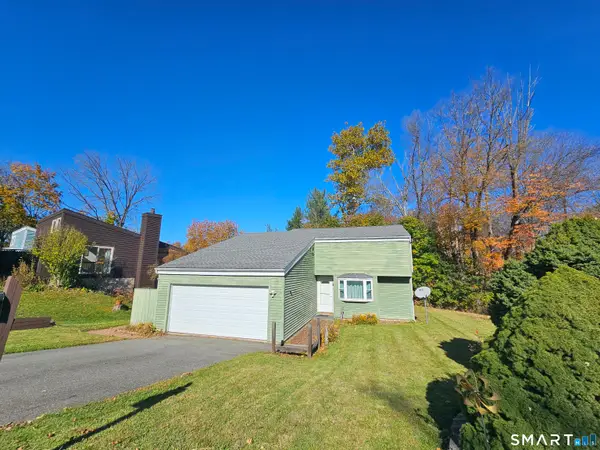 12 Woodlot Lane, Middletown, CT 06457