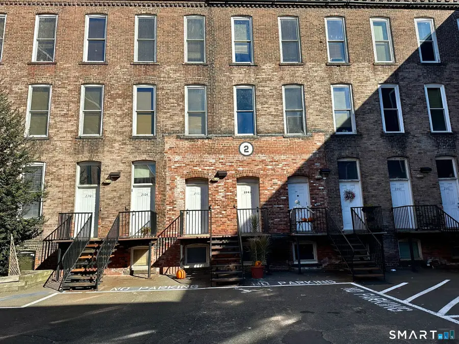 325 Lafayette Street #2203, Bridgeport, CT 06604 - #3