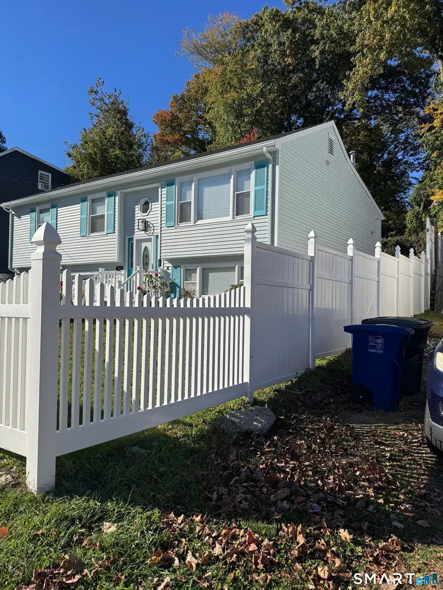 390 Platt Street, Bridgeport, CT 06606 - #3
