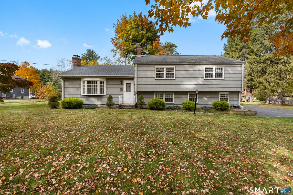 17 Long View Drive, Simsbury, CT 06070 - #1
