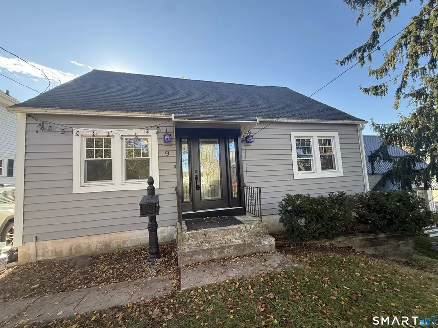 9 Magnolia Place, Middletown, CT 06457 - #2