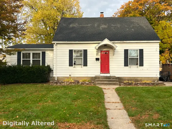 59 Avenue E, Beacon Falls, CT 06403