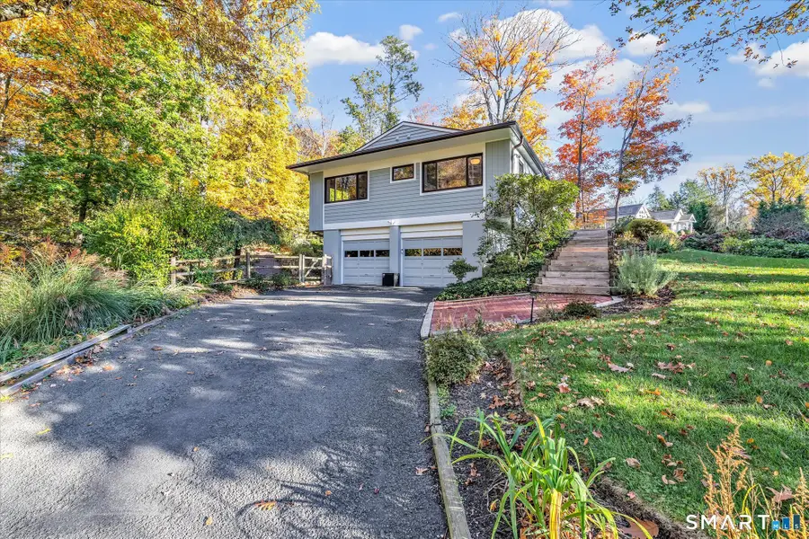 789 Donna Drive, Orange, CT 06477 - #2