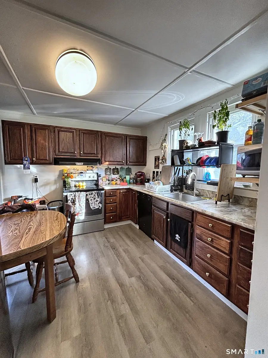 4 Burgeville Court, Groton, CT 06340 - #2