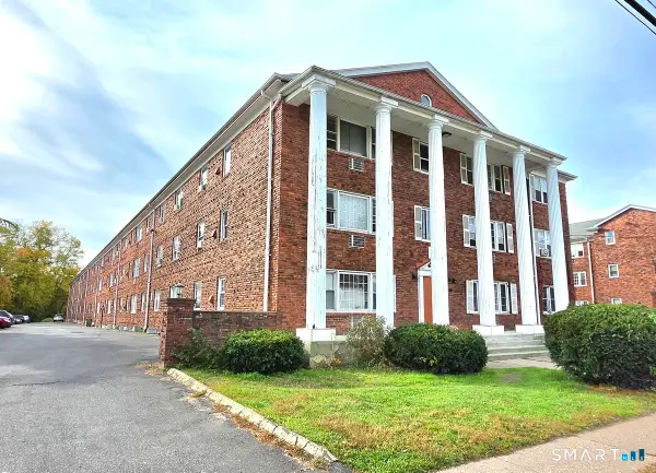 509 Burnside Avenue #B6, East Hartford, CT 06108
