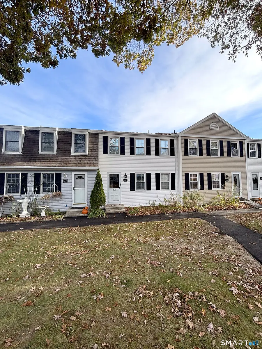 4 Lakeside Drive #N, Ledyard, CT 06339 - #2