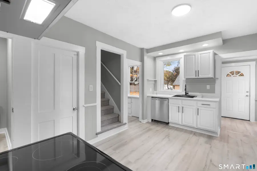 19 High Street, Manchester, CT 06040 - #2