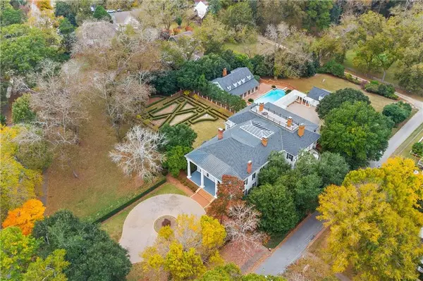 617 Dixie Avenue, Madison, GA 30650