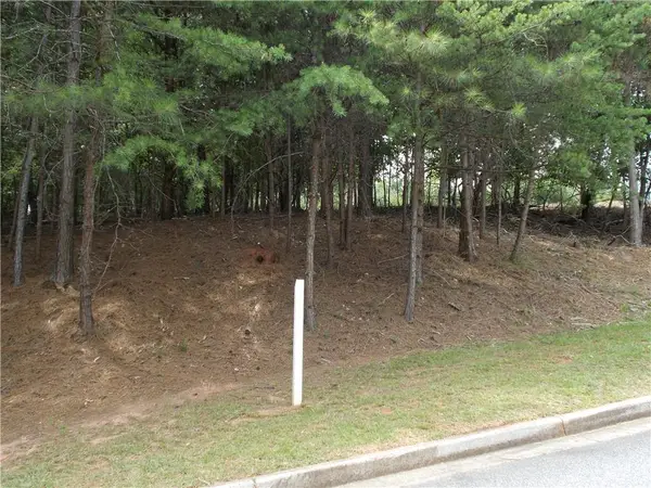 3533 Lake Ridge Drive, Gainesville, GA 30506