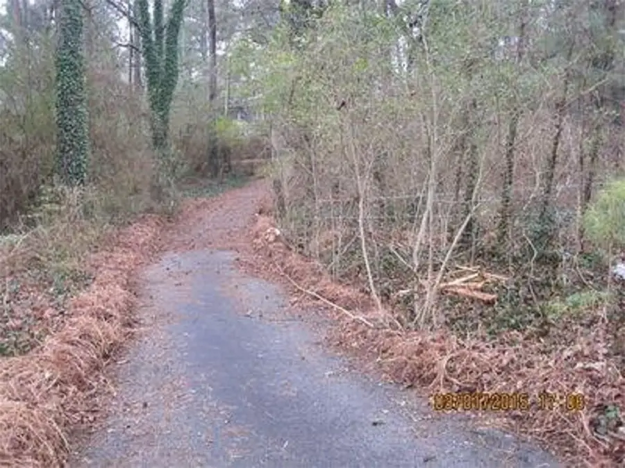 1251 Kelton Drive, Stone Mountain, GA 30083 - Image #2