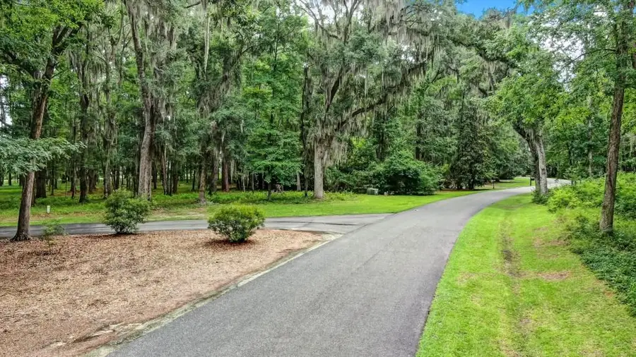 146 Hidden Cove Drive, Richmond Hill, GA 31324 - Image #2